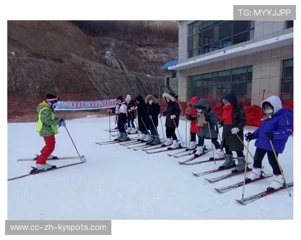 冰雪运动俱乐部开展家庭冰雪体验与普及课程，冰雪运动活动