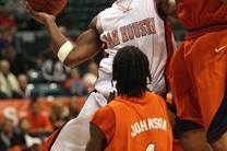 开云体育app官网-球员是否需要根据对手调整打法，球员的原则