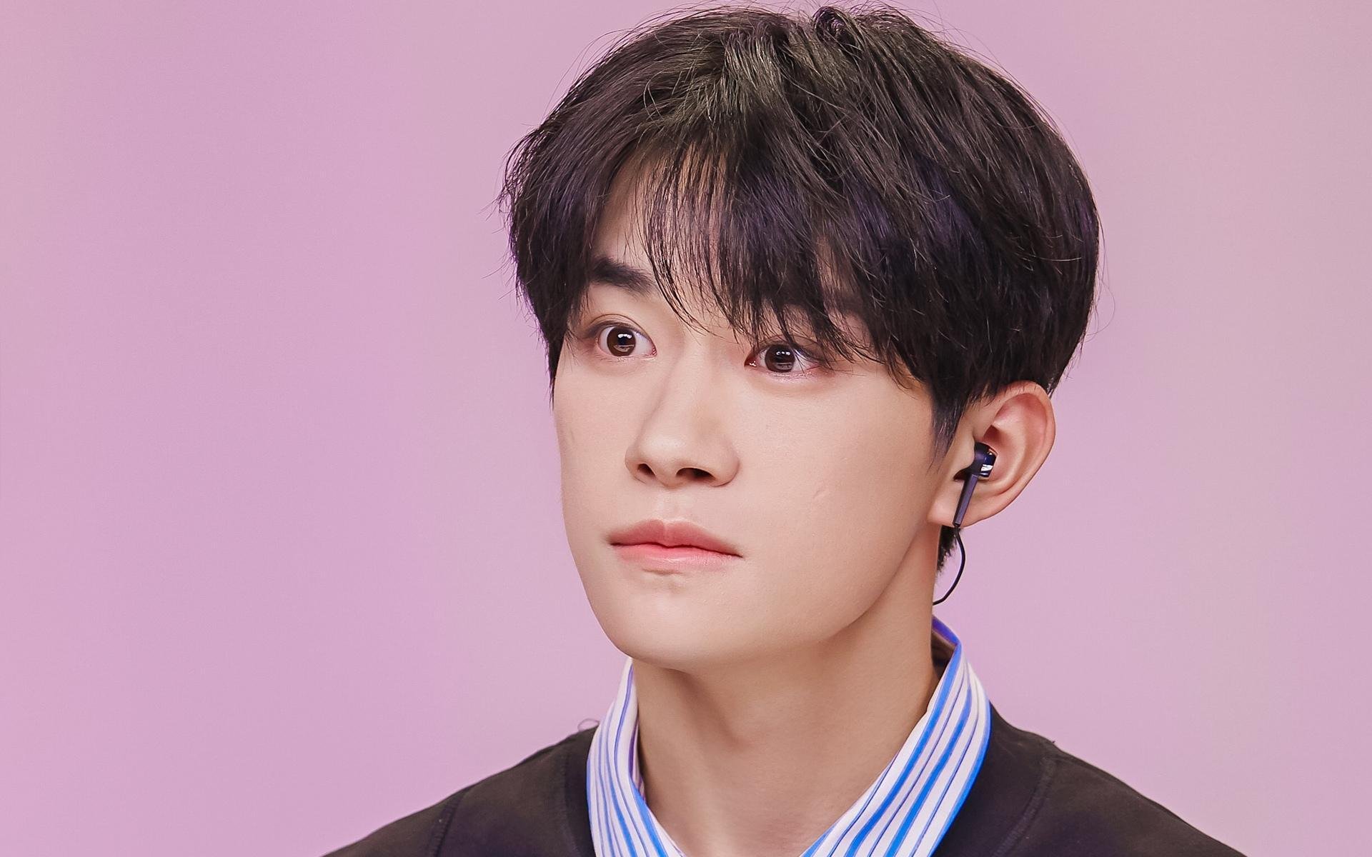 渡边一平蛙泳技术细腻动作流畅，渡边一佑